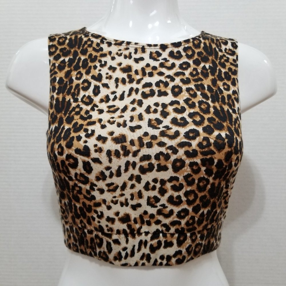 Hot Gal top Size? leopard cheetah animal print crop sleeveless exposed zipper